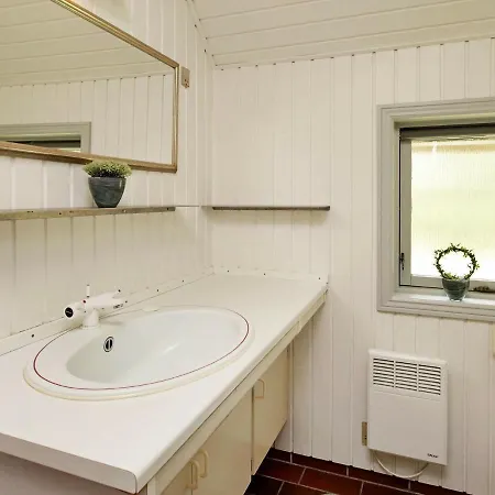 Holiday Hedevang Holiday home Norre Nebel